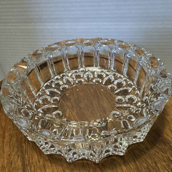 VINTAGE KIG INDONESIA HEAVY GLASS ASHTRAY CANDY DISH TRINKET BOWL - Picture 1 of 9